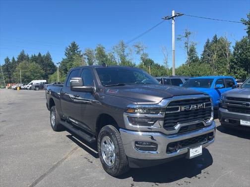 2025 RAM 2500 Tradesman Crew Cab 4x4 6'4' Box