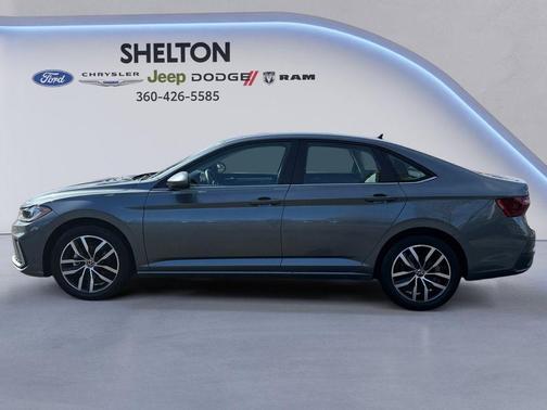 Platinum Gray Metallic 2025 Volkswagen Jetta 1.5T SE