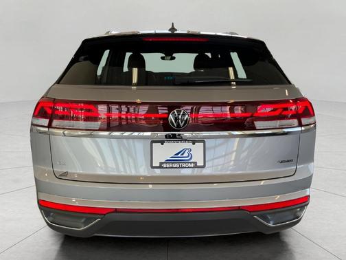2025 Volkswagen Atlas Cross Sport 2.0T SE