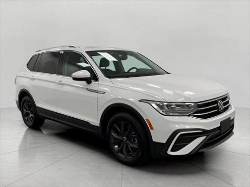 2022 Volkswagen Tiguan 2.0T SE 4MOTION