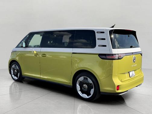2025 Volkswagen ID. Buzz Pro S Plus with 4MOTION