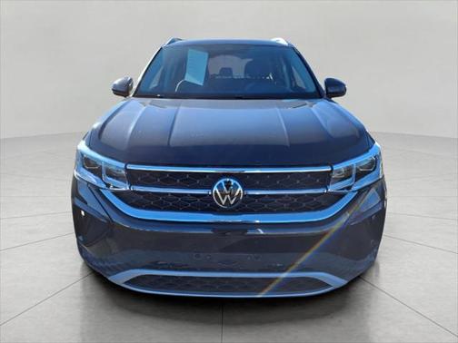 2024 Volkswagen Taos 1.5T SEL