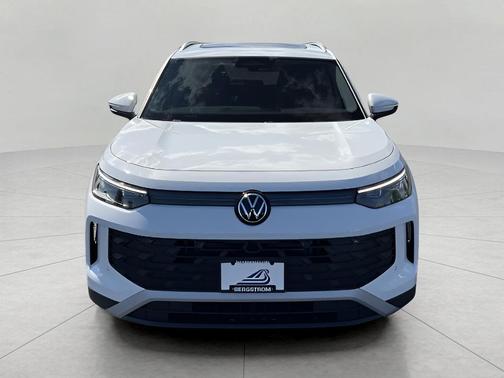 2025 Volkswagen Tiguan 2.0T SE 4MOTION