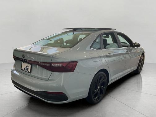 Monument Gray 2026 Volkswagen Jetta 1.4T SE