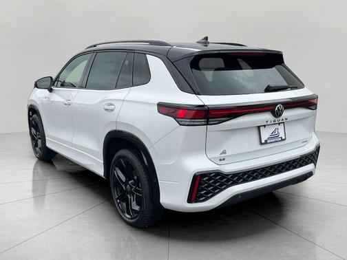opal white with deep black roof 2026 Volkswagen Tiguan 2.0T SE R-Line Black 4MOTION