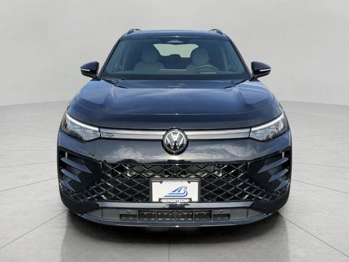2025 Volkswagen Tiguan 2.0T SE R-Line Black 4MOTION