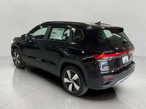 Deep Black Pearl 2026 Volkswagen Taos S