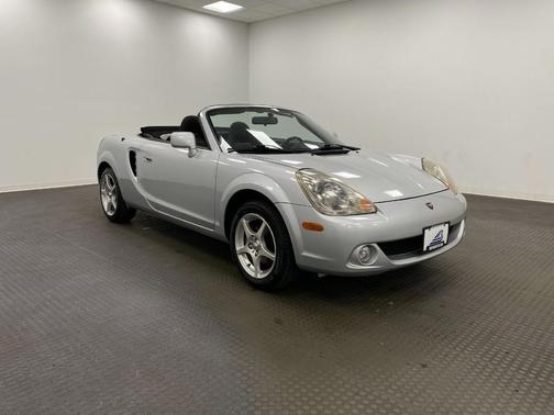 2004 Toyota MR2 2dr Conv Manual