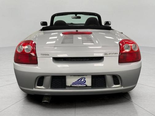 2004 Toyota MR2 2dr Conv Manual