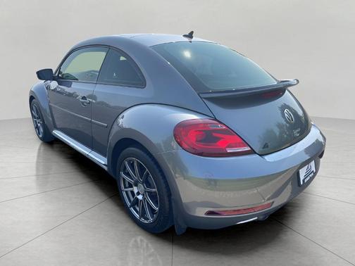 2017 Volkswagen Beetle 1.8T SE