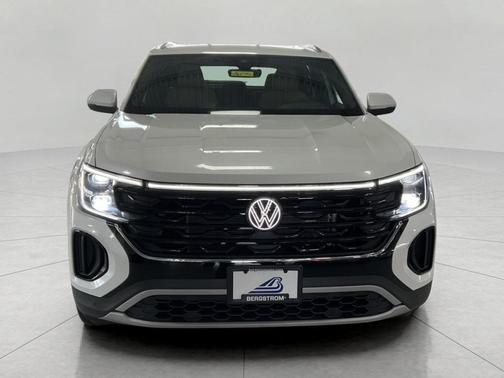 2026 Volkswagen Atlas Cross Sport 2.0T SE w/Technology 4MOTION