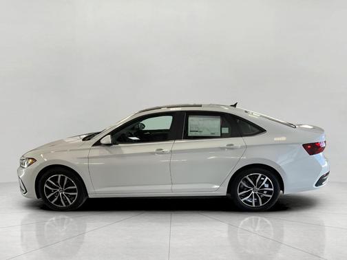 2026 Volkswagen Jetta 1.4T SE