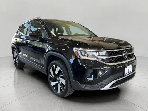 2024 Volkswagen Taos 1.5T SEL