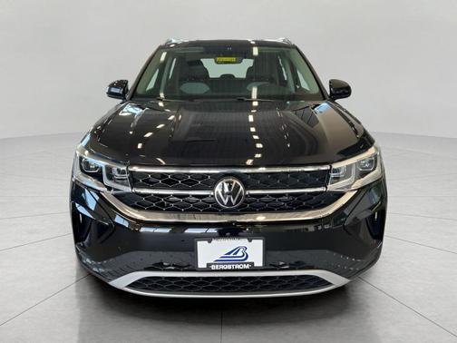 2024 Volkswagen Taos 1.5T SEL