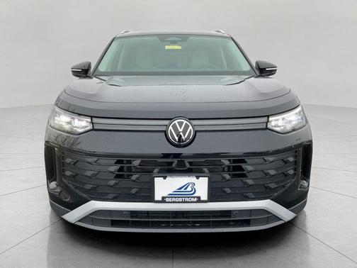 2025 Volkswagen Tiguan 2.0T SE 4MOTION