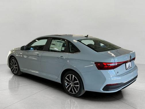 2026 Volkswagen Jetta 1.4T SE