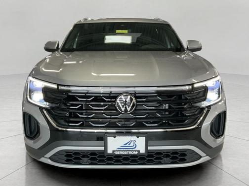 2026 Volkswagen Atlas Cross Sport 2.0T SE