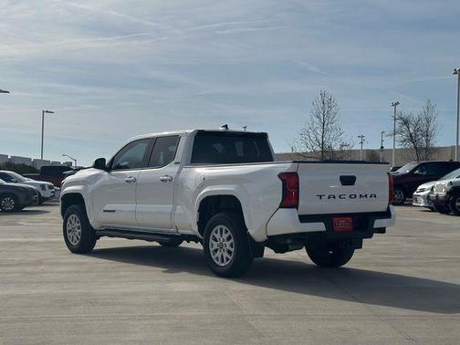 2024 Toyota Tacoma SR5