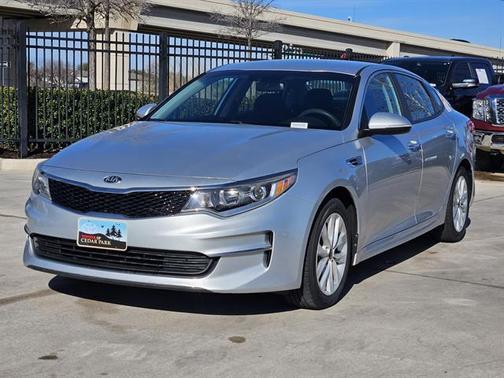 2017 Kia Optima LX
