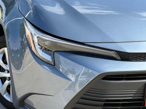 CELESTITE 2025 Toyota Corolla Hybrid LE