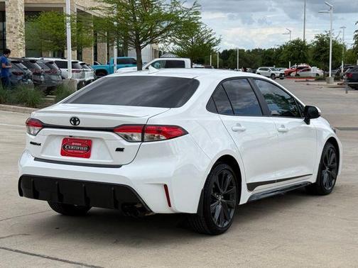 Ice 2026 Toyota Corolla SE