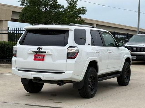 Ice 2023 Toyota 4Runner SR5 Premium