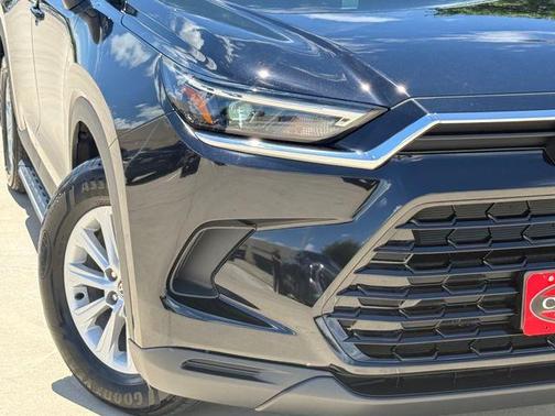 Midnight Black Metallic 2026 Toyota Grand Highlander XLE