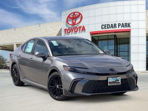 Metal 2026 Toyota Camry SE