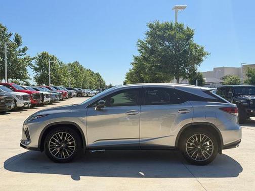 Silver 2022 Lexus RX 350 F SPORT Handling