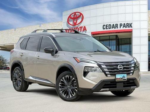 2t Chpn Blk Roo 2025 Nissan Rogue Platinum