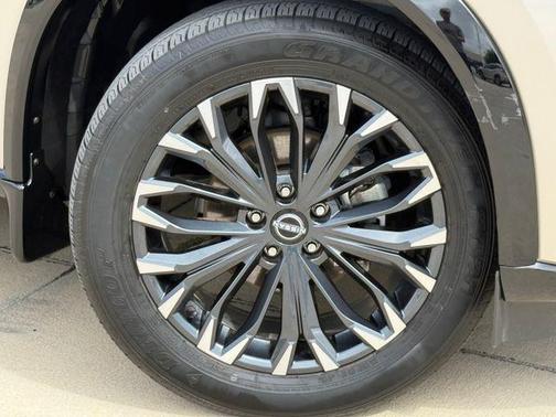 2t Chpn Blk Roo 2025 Nissan Rogue Platinum