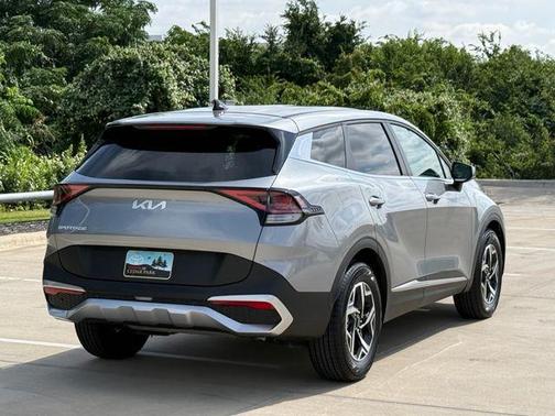 Steel Gray 2025 Kia Sportage LX