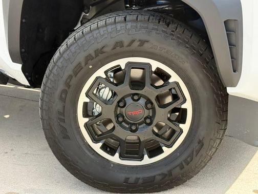 Ice 2026 Toyota Tacoma Hybrid TRD Off Road