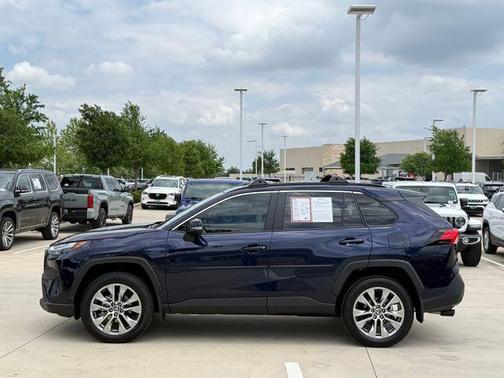 Blueprint 2025 Toyota RAV4 XLE Premium