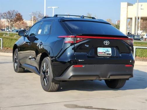 2026 Toyota bZ XLE PLUS