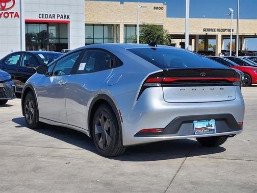 2026 Toyota Prius LE