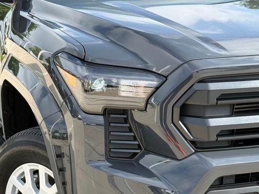 UNDERGROUND 2024 Toyota Tacoma SR