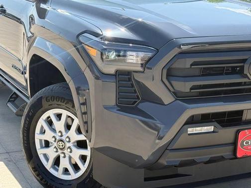 UNDERGROUND 2026 Toyota Tacoma SR5