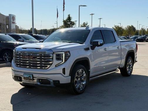 White Frost Tri-Coat 2023 GMC Sierra 1500 Denali
