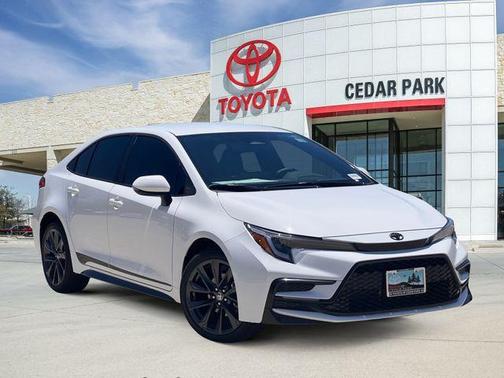 Ice 2026 Toyota Corolla SE