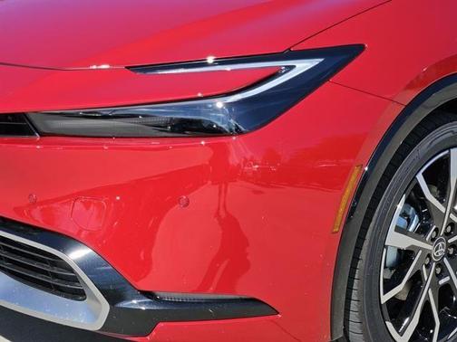 2025 Toyota Prius Plug-In Hybrid XSE