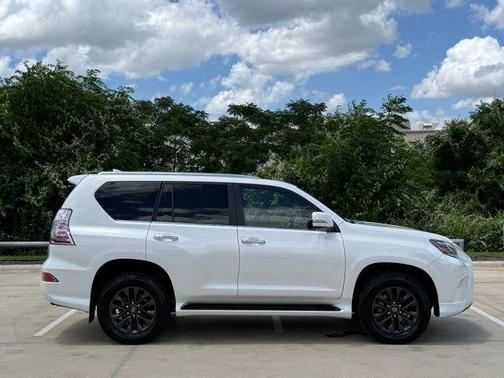White Pearl 2023 Lexus GX 460 Base