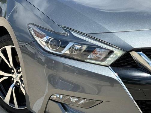 Gun Metallic 2016 Nissan Maxima 3.5 SL