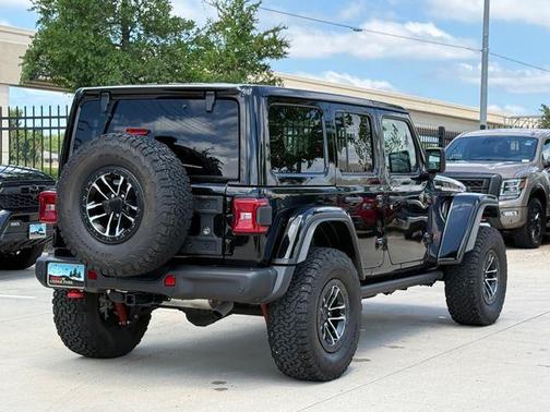 Black Clearcoat 2025 Jeep Wrangler Rubicon
