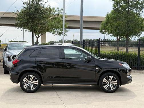 Black 2023 Mitsubishi Outlander Sport 2.0 ES