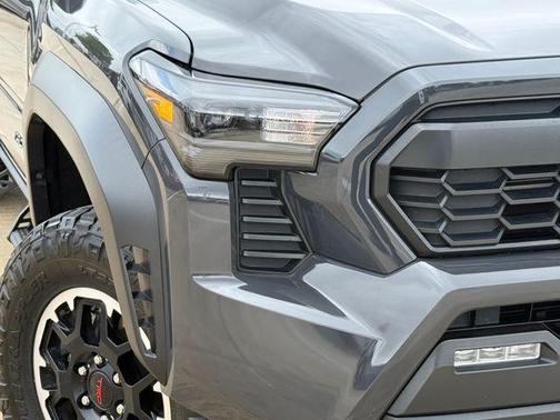 UNDERGROUND 2024 Toyota Tacoma TRD Off Road