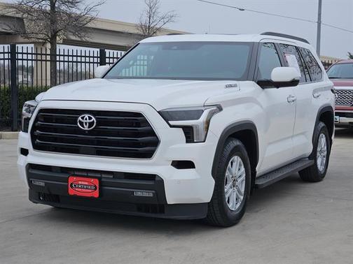 2025 Toyota Sequoia SR5