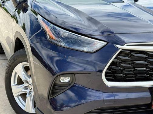 Blueprint 2025 Toyota Highlander LE