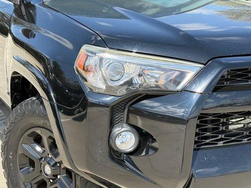 Black 2017 Toyota 4Runner SR5