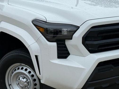 Ice 2024 Toyota Tacoma SR